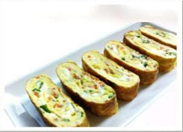 계란말이 Gyeran-mari (Rolled Omelette)